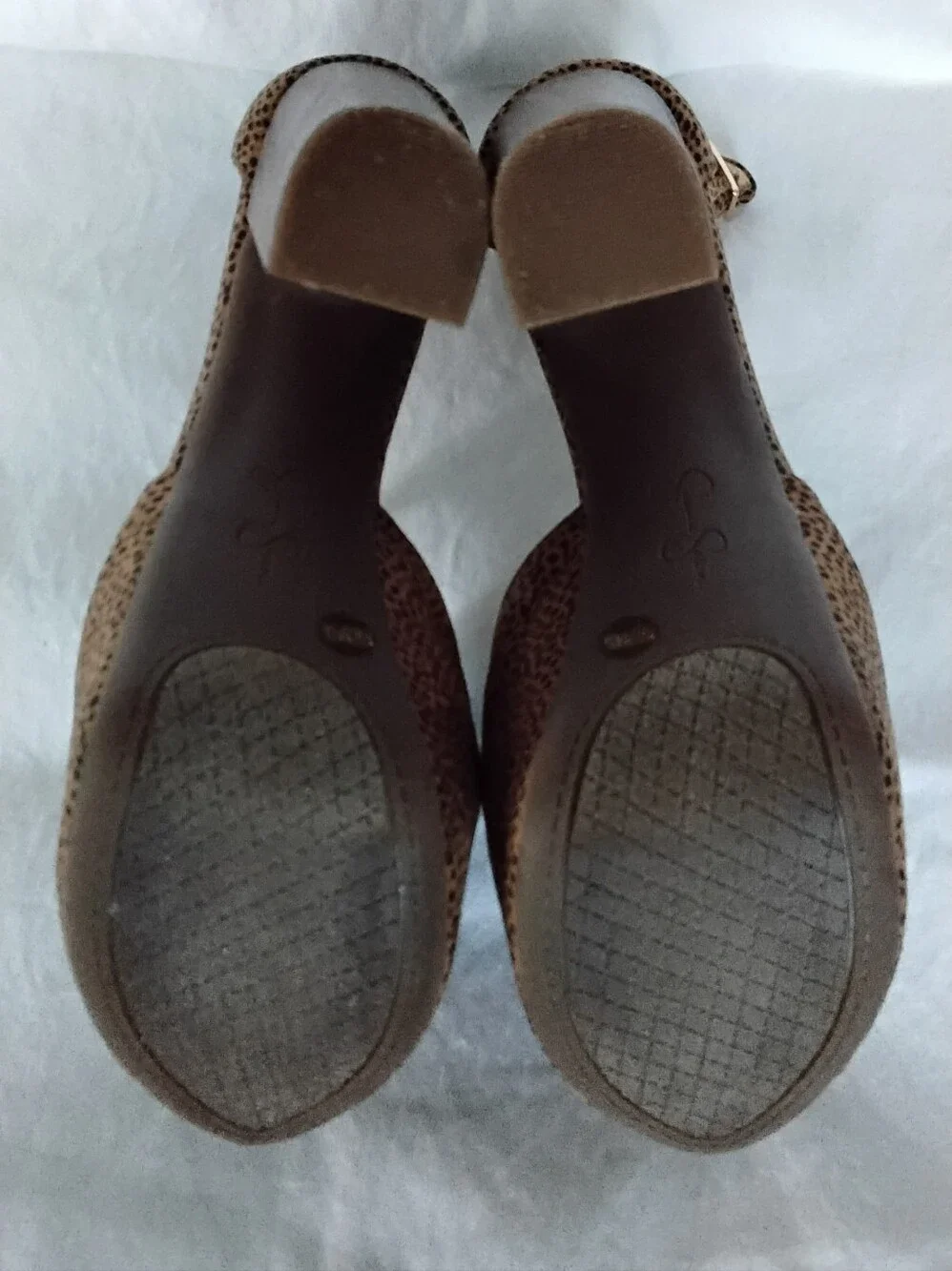 Jessica Simpson Dany Brown Leopard-Print Platform T-Strap Heels